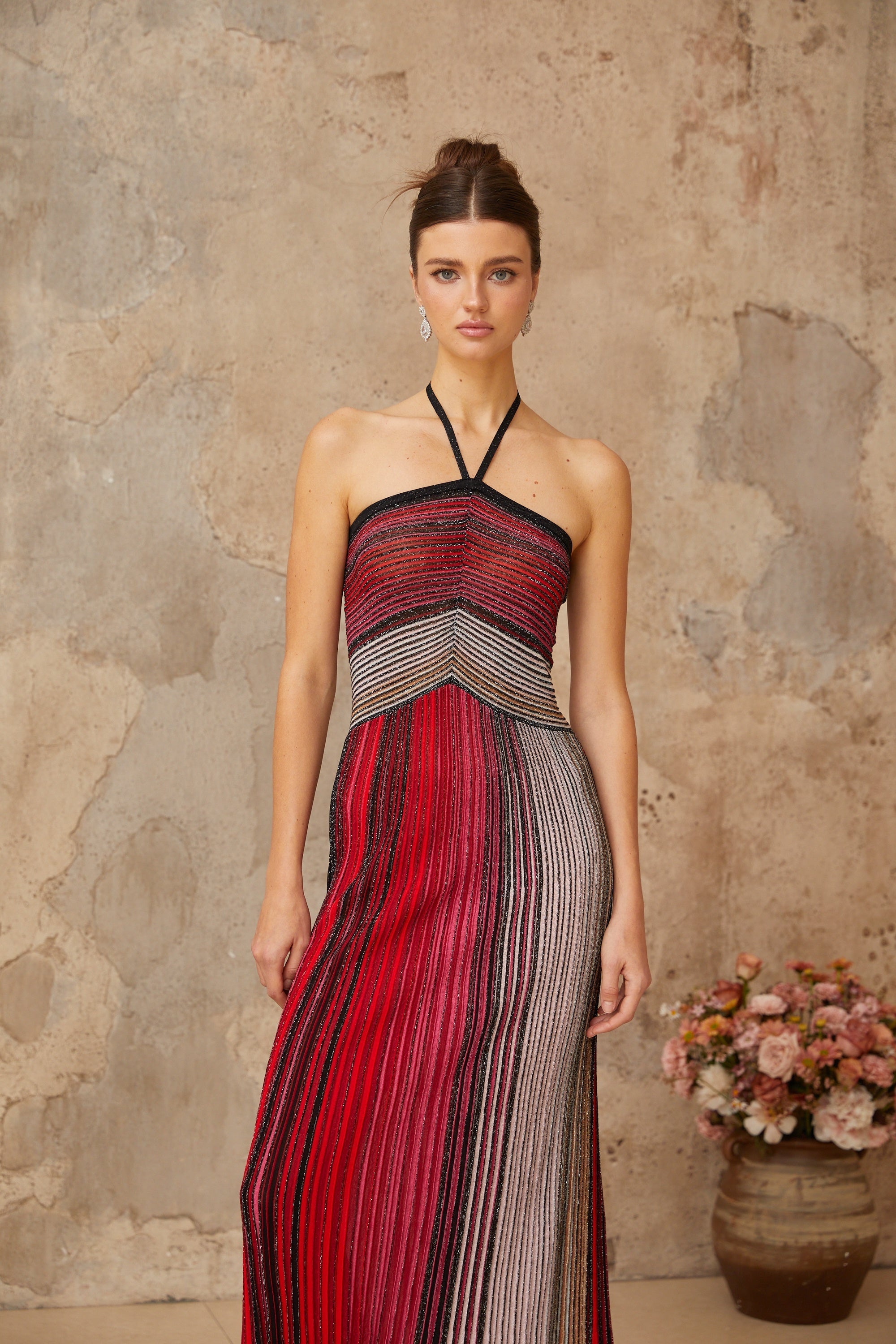 Ulysse – Halterneck Maxi Dress in Red Metallic Knit