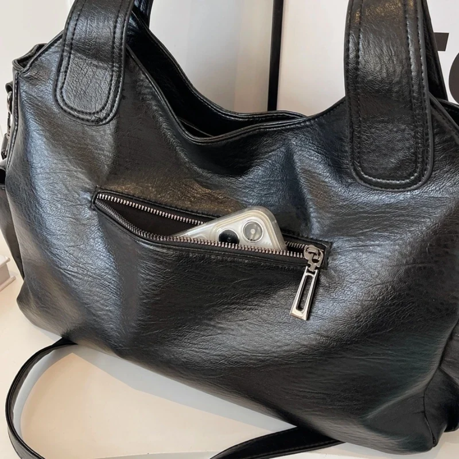 Essential Shoulder Bag