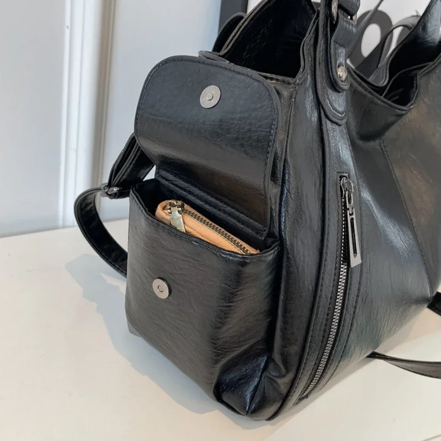 Essential Shoulder Bag