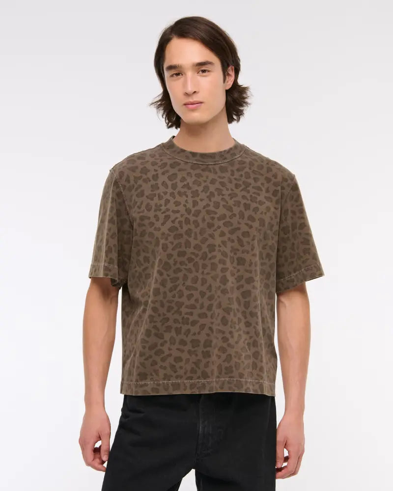 Unisex Leopard t-shirt