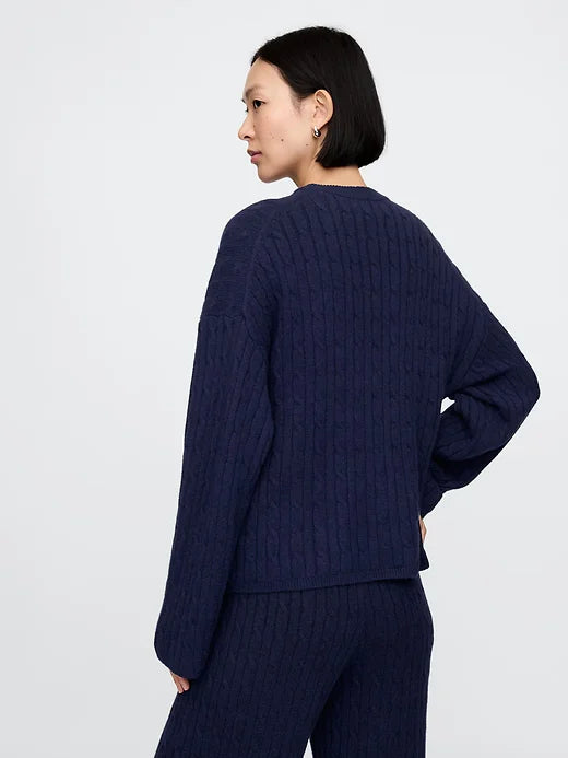 Cable Pattern Sweater + FREE Joggers