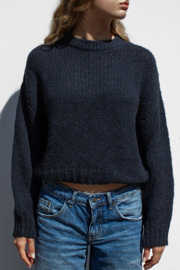 Crew neck sweater