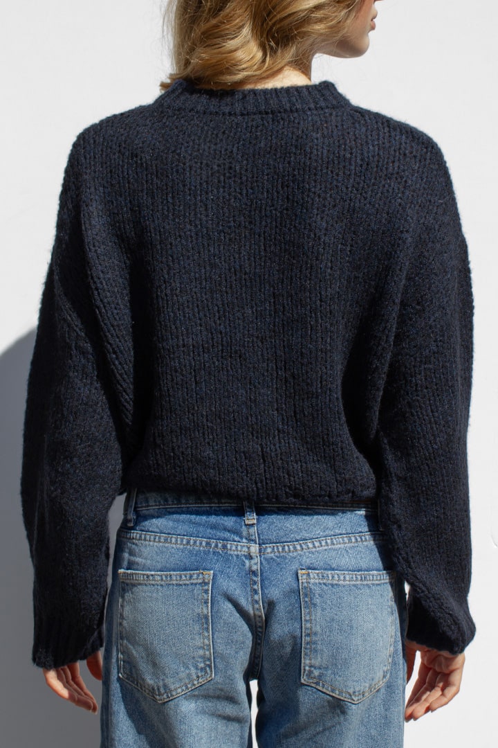 Crew neck sweater